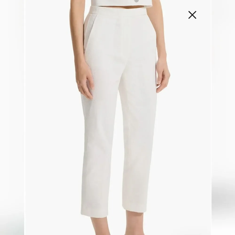Theory white capri pants size 4 🤍 - Picture 13 of 13